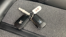 Peugeot 3008 1.2 Puretech Allure 5dr EAT6 Petrol Estate